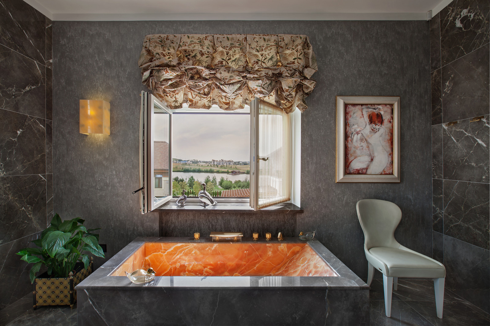 Houzz тур: Подмосковный дом — скромный снаружи, но яркий внутри