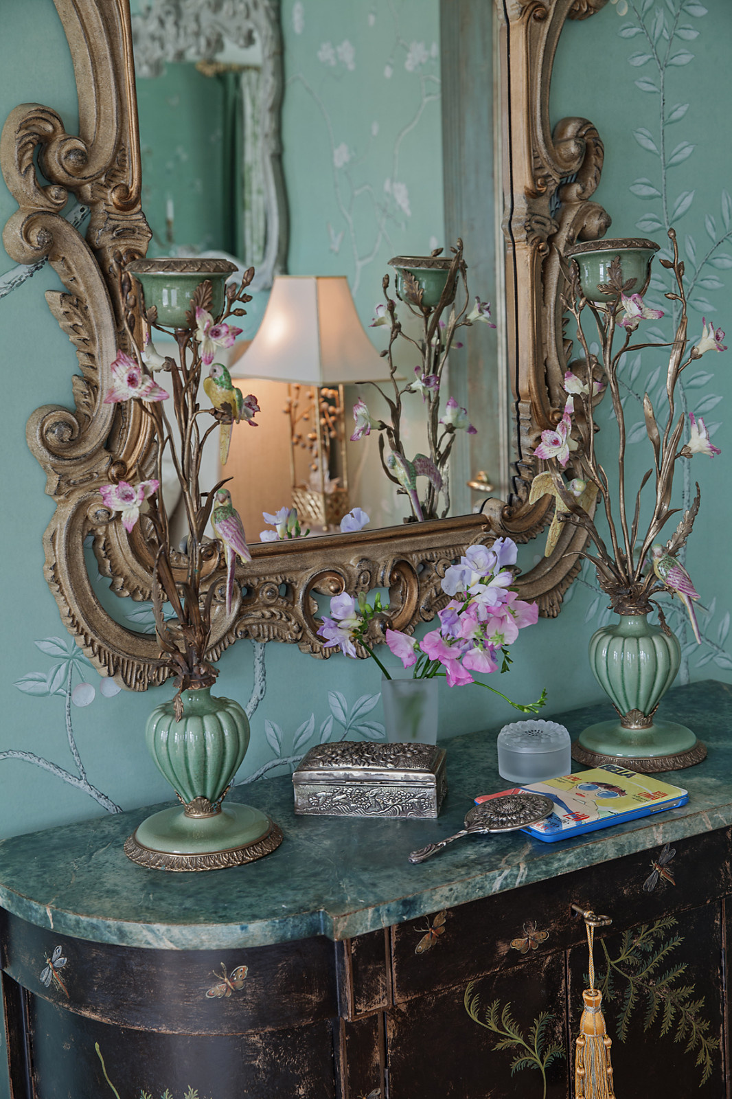 Обложка альбома: Классический стиль, Валентина Савескул