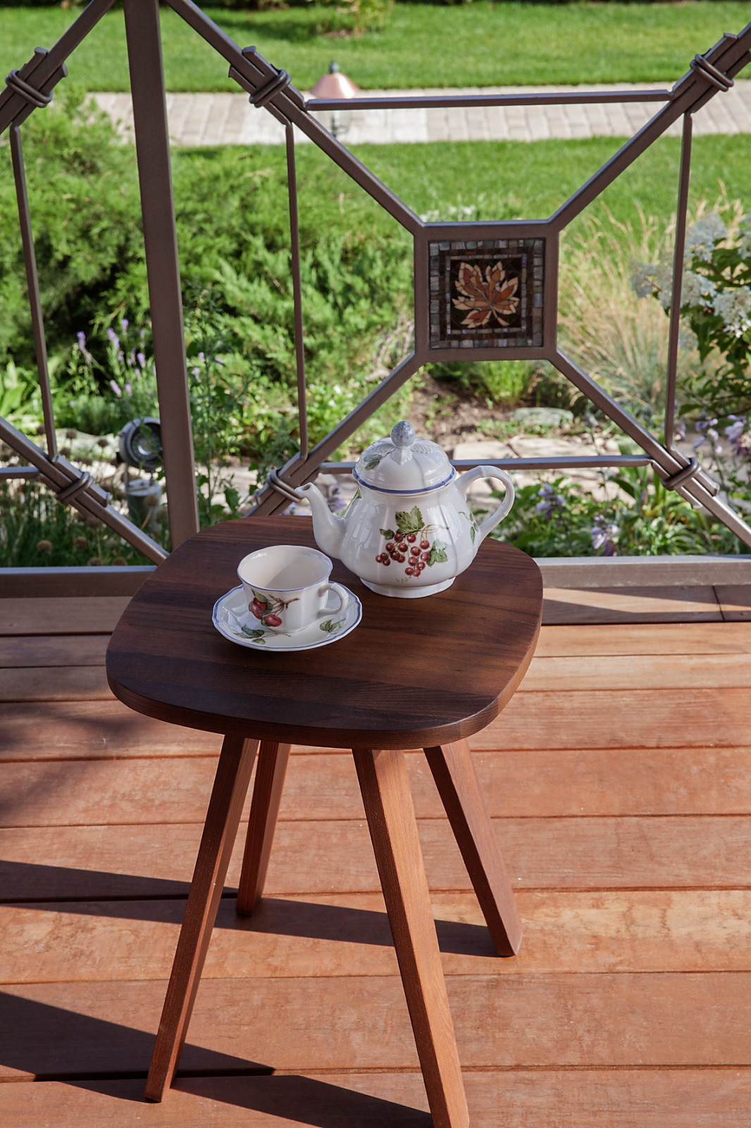 Houzz тур: Подмосковный дом — скромный снаружи, но яркий внутри