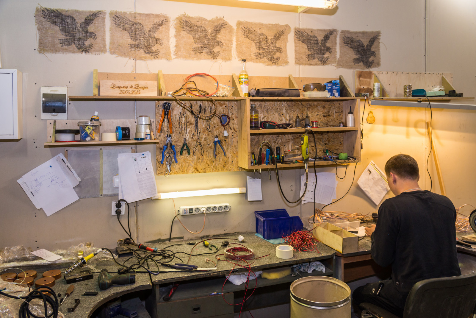 Портрет: Авторские светильники от Handle Studio