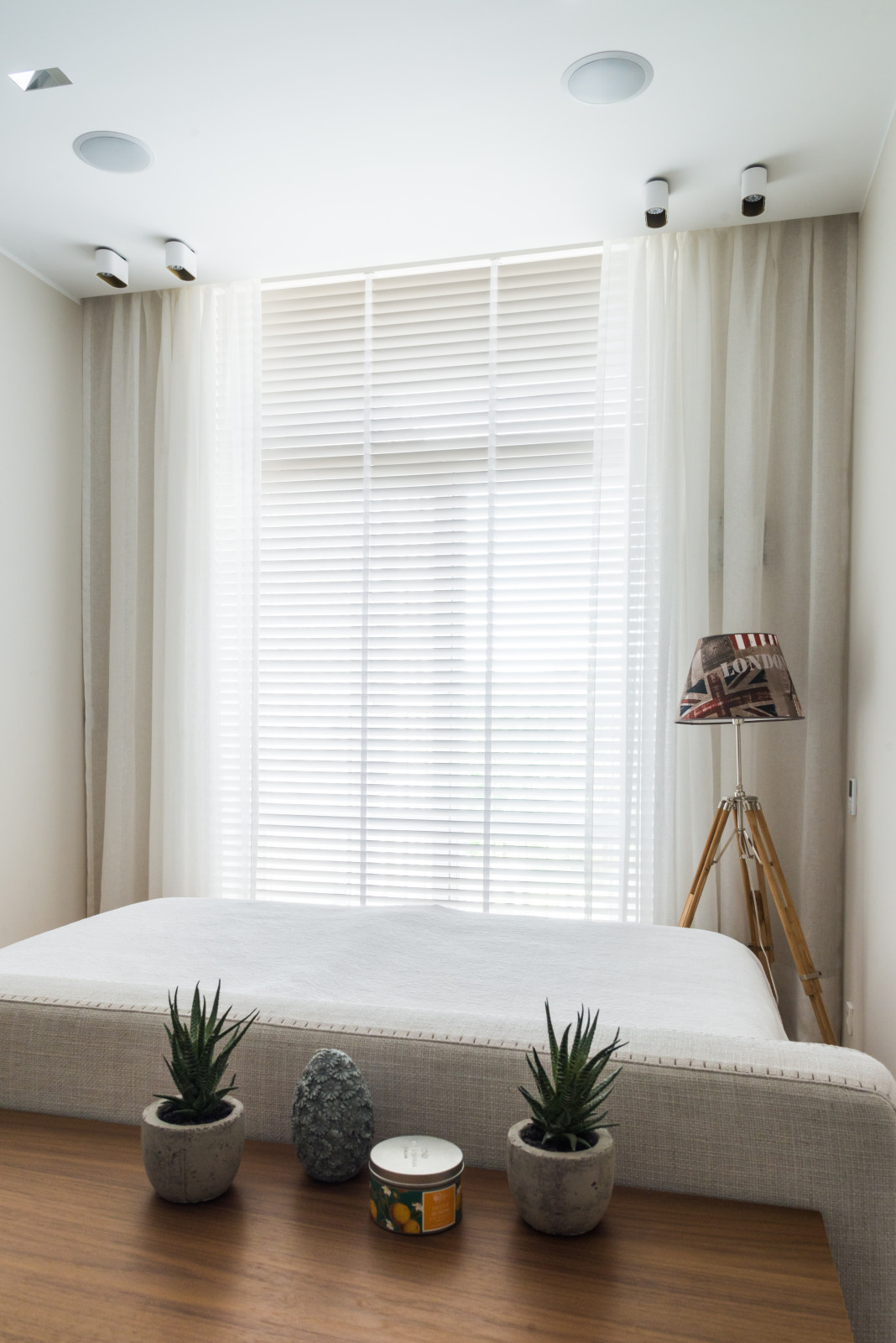 В гостях: Квартира в бетоне рядом с Таврическим садом