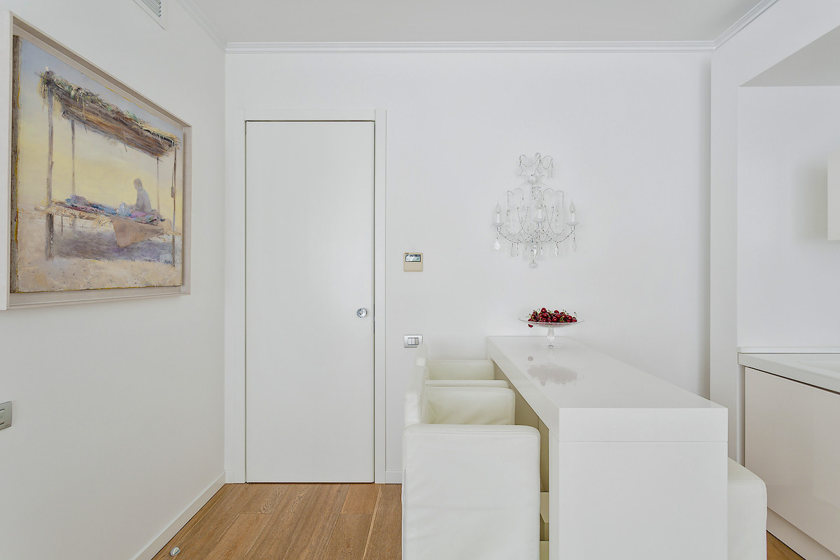 Проект в белом