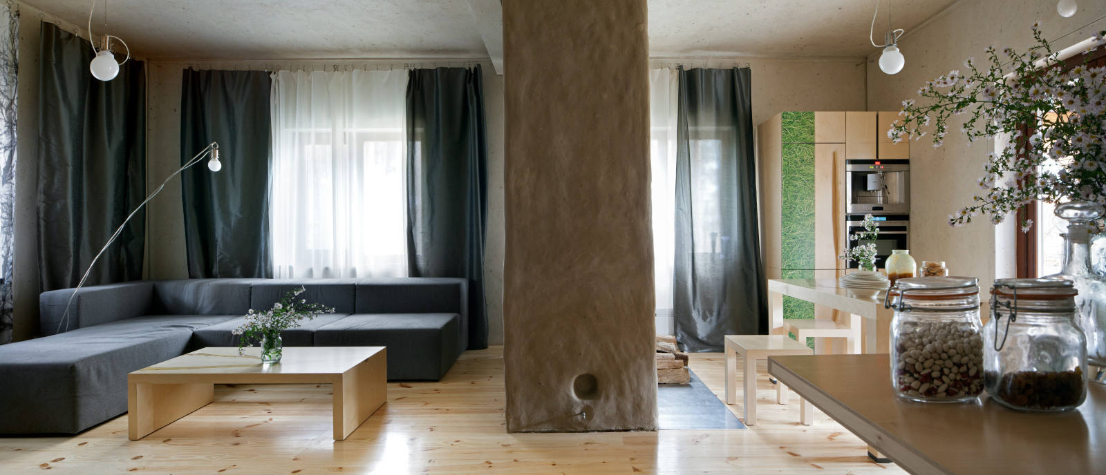 The house in the Log Cabin
