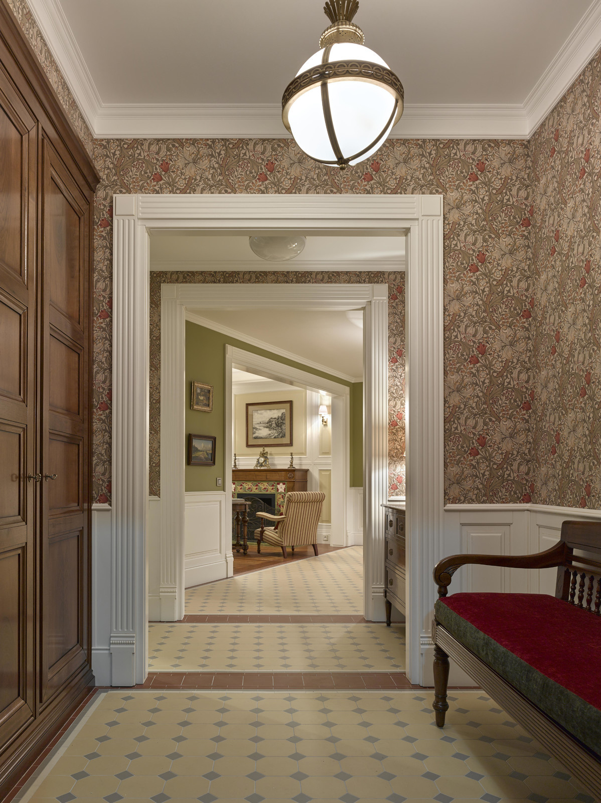 Фотосъемка интерьера квартиры на Весковском переулке для SALON Классика