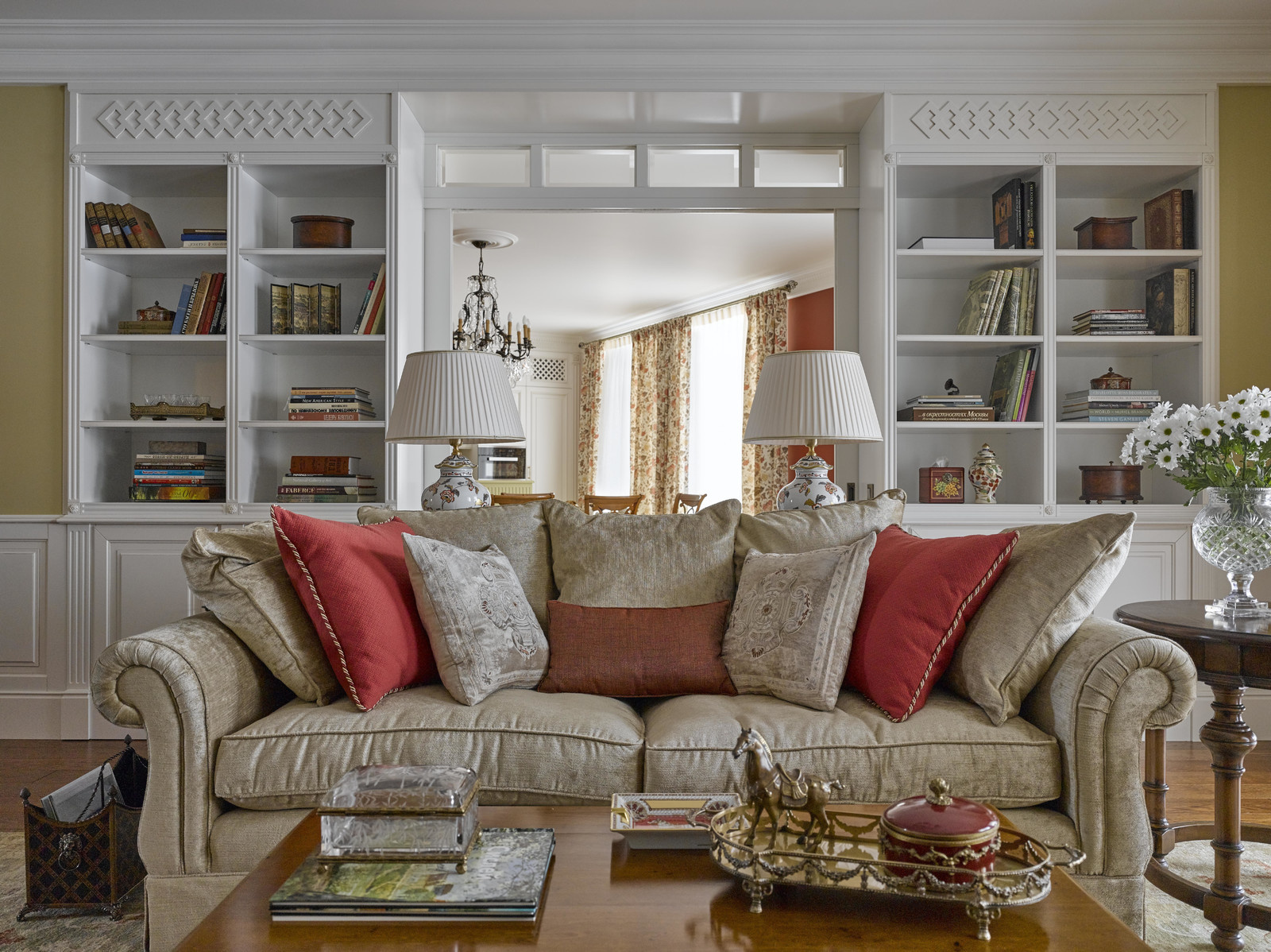 Фотосъемка интерьера квартиры на Весковском переулке для SALON Классика