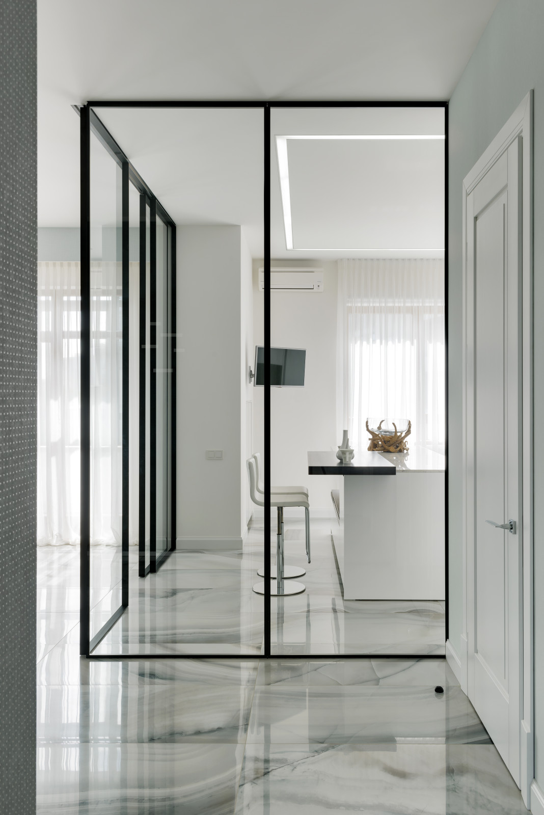 Гостиная - Энергия гармонии. Квартира для молодой пары.