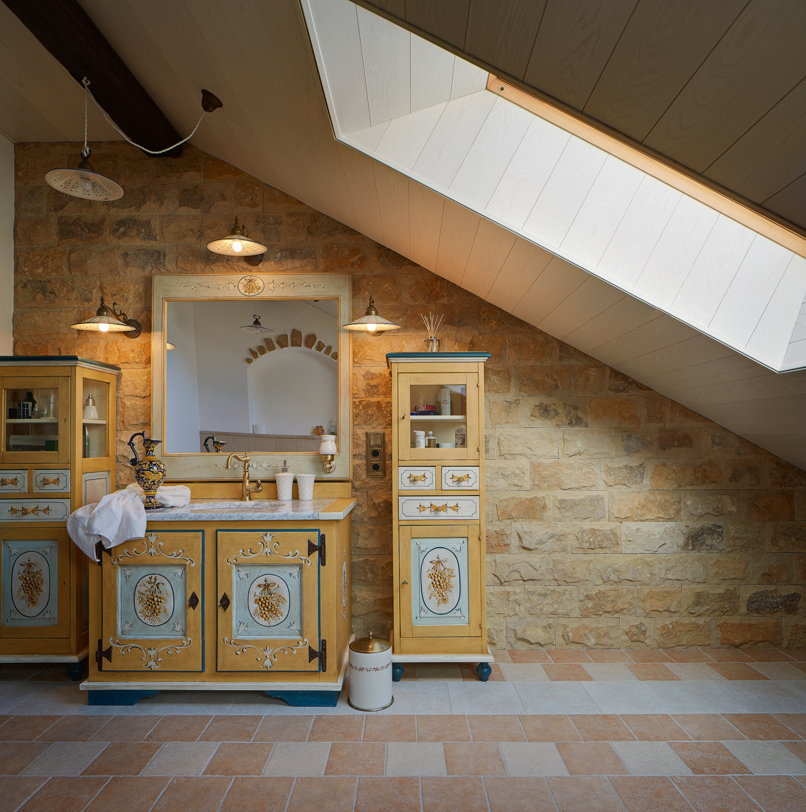 Дом в сосновом бору | Country house in a pine forest