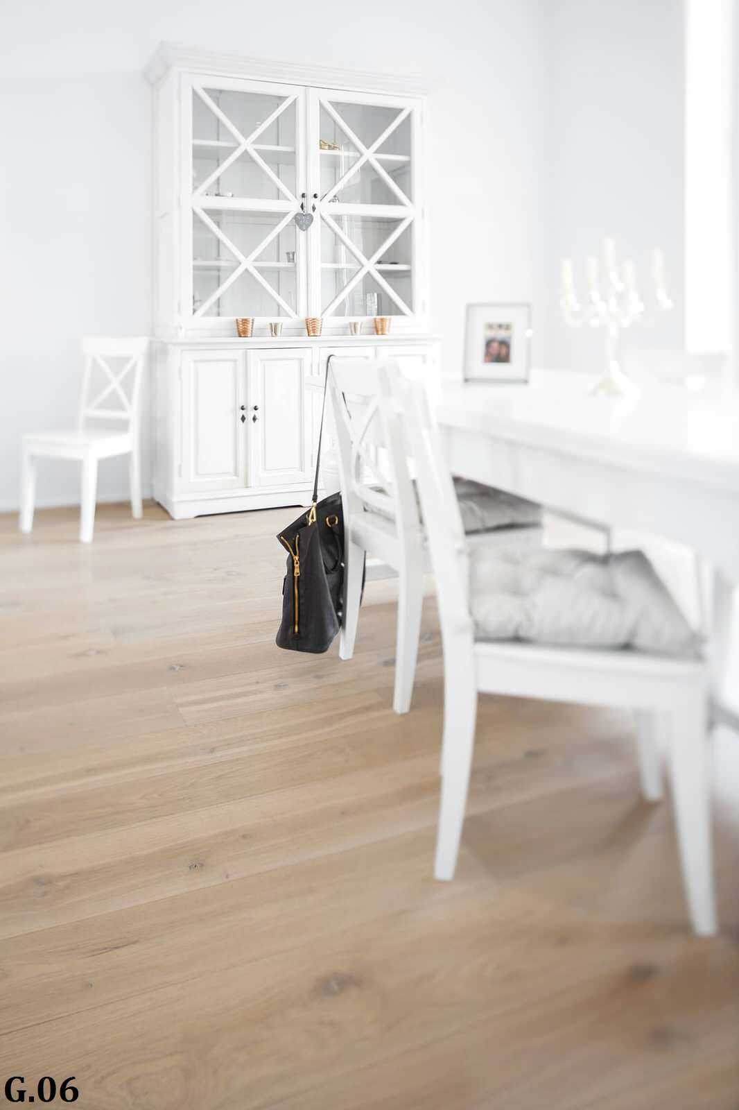 Пол в коттедже, инженерная доска DENNEBOS FLOORING, цвет G.06