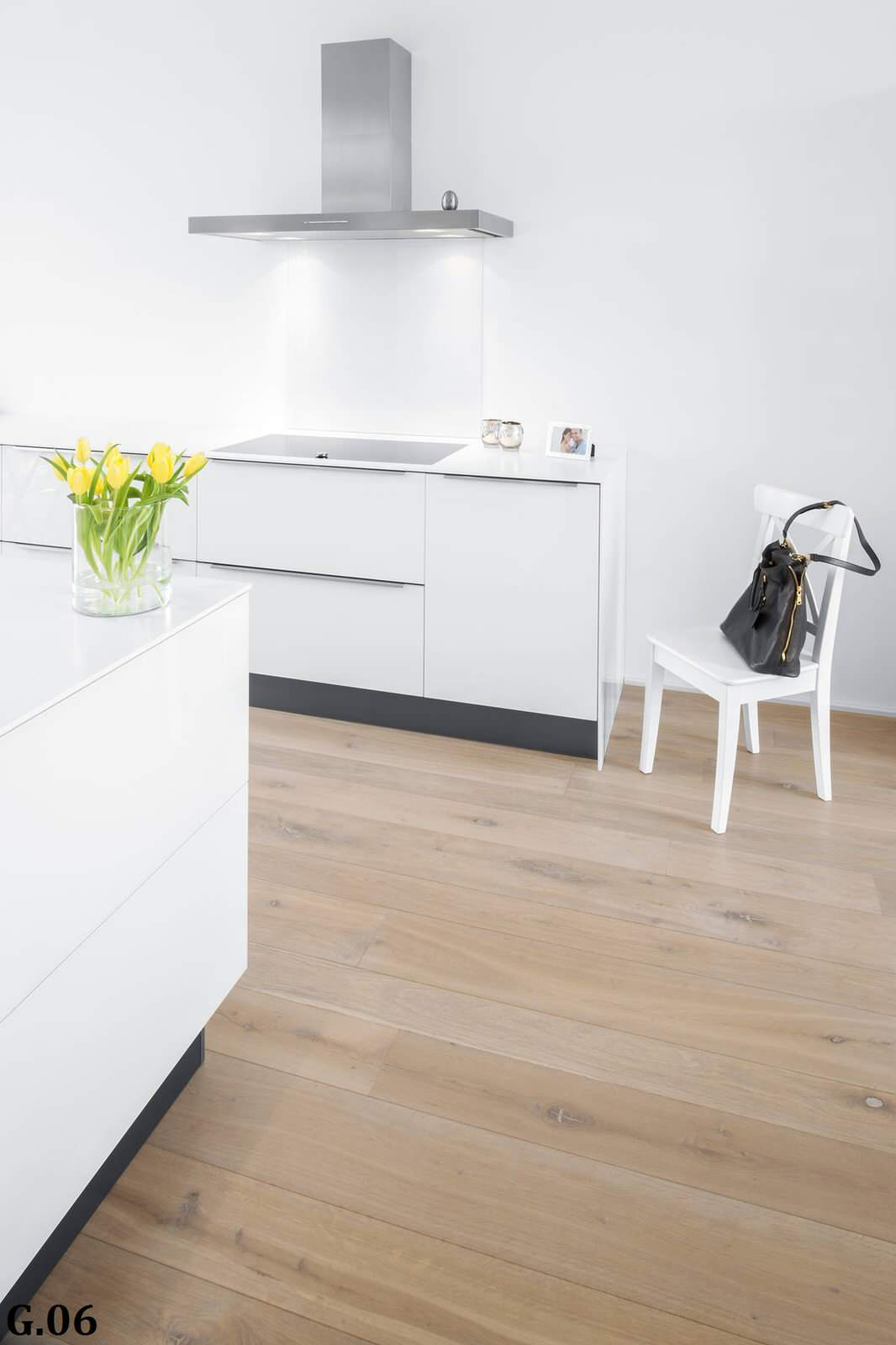 Пол в коттедже, инженерная доска DENNEBOS FLOORING, цвет G.06