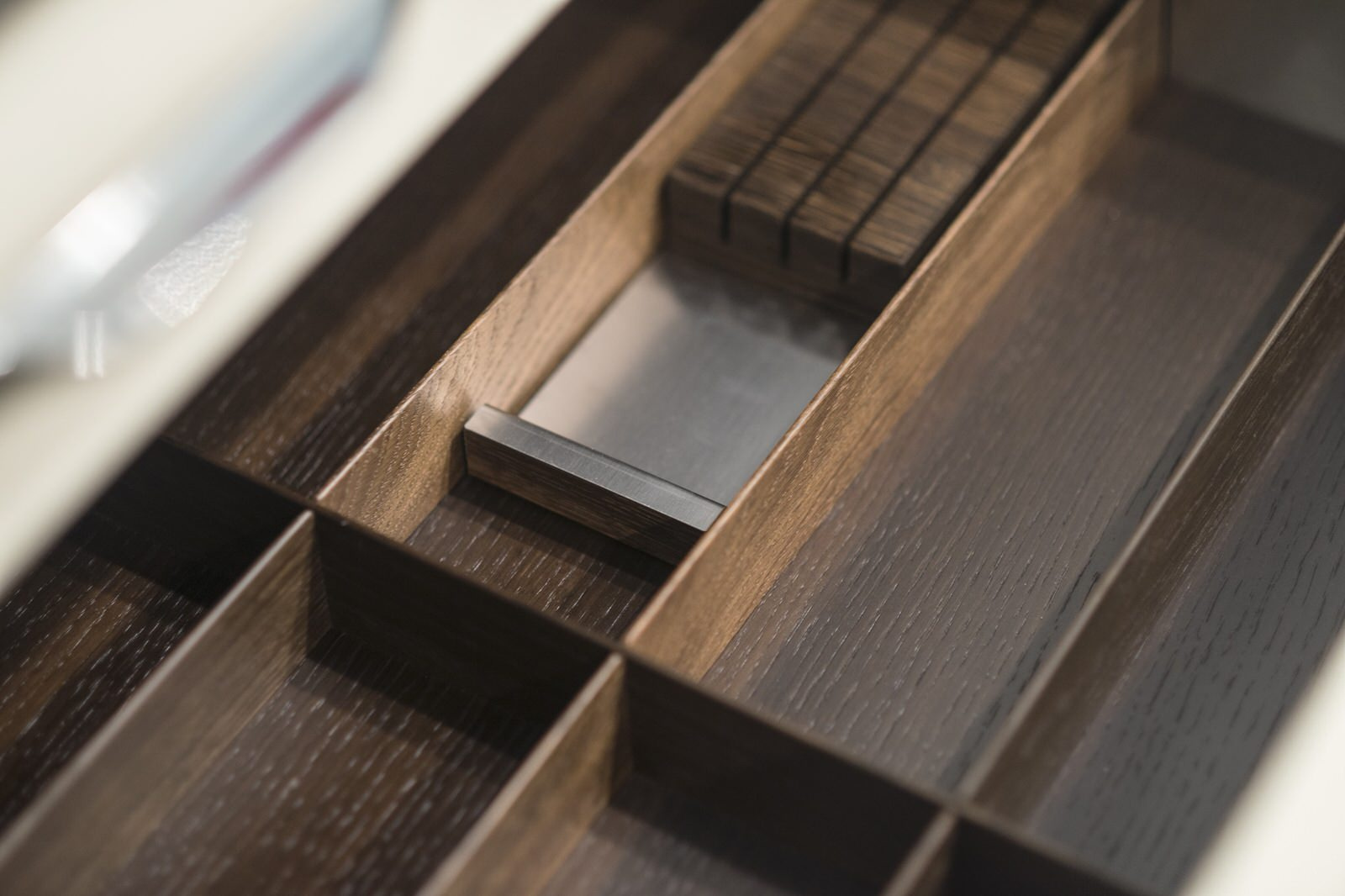 Cesar: официальная съемка кухни Cesar Diamond