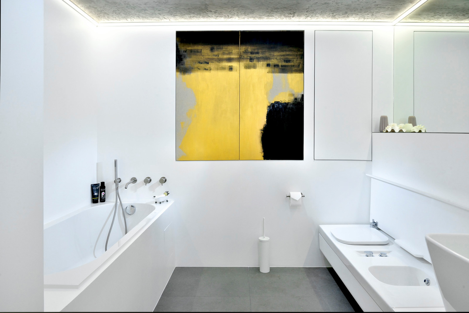Minimal art.