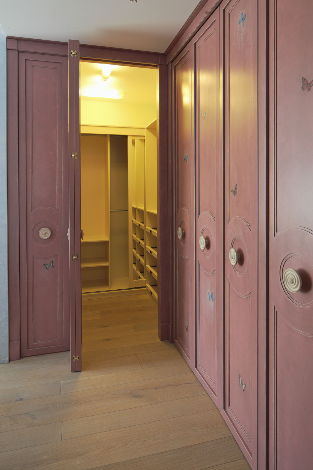 Lumi Interiors