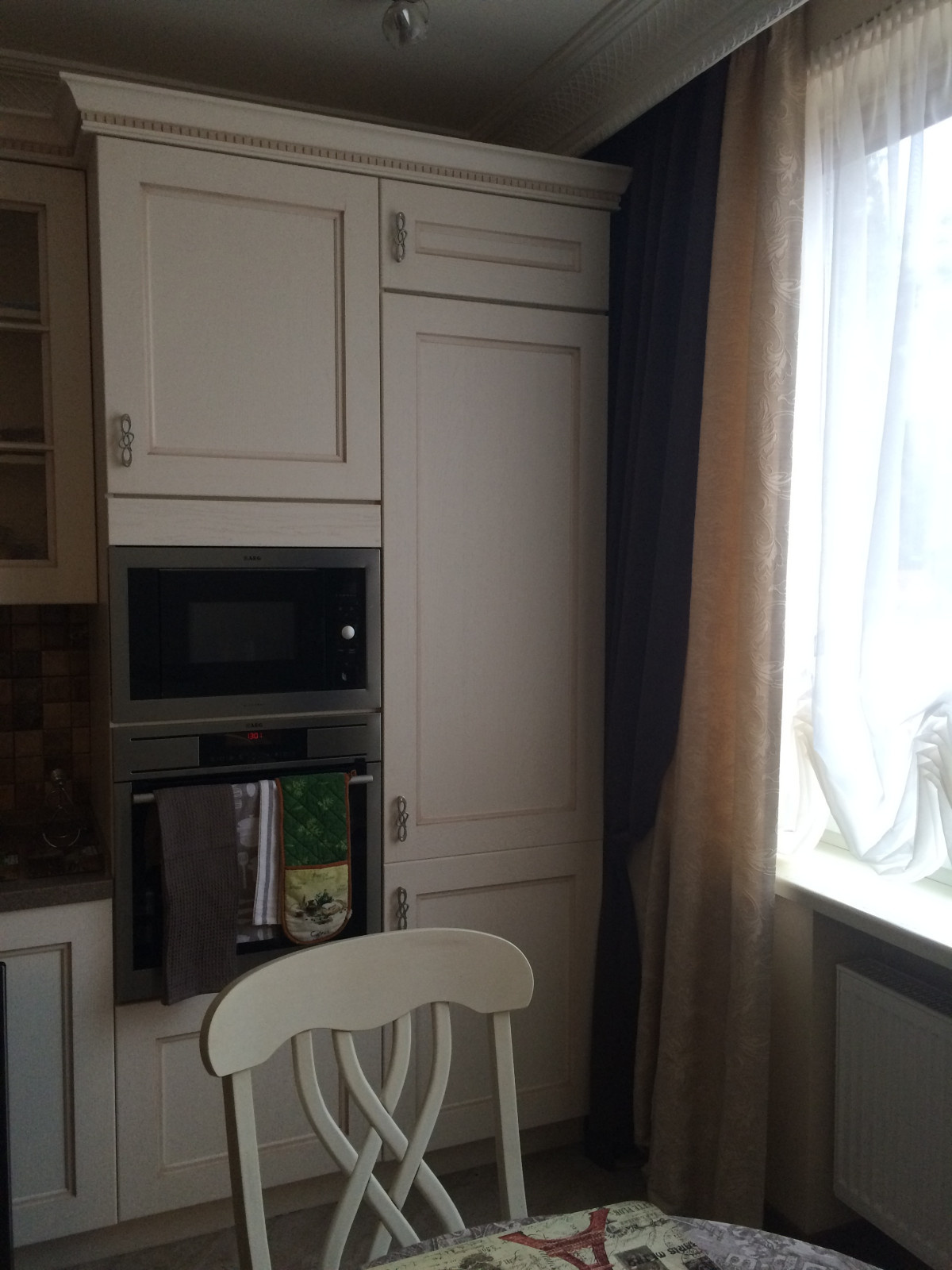 Кухонный гарнитур в классическом стиле