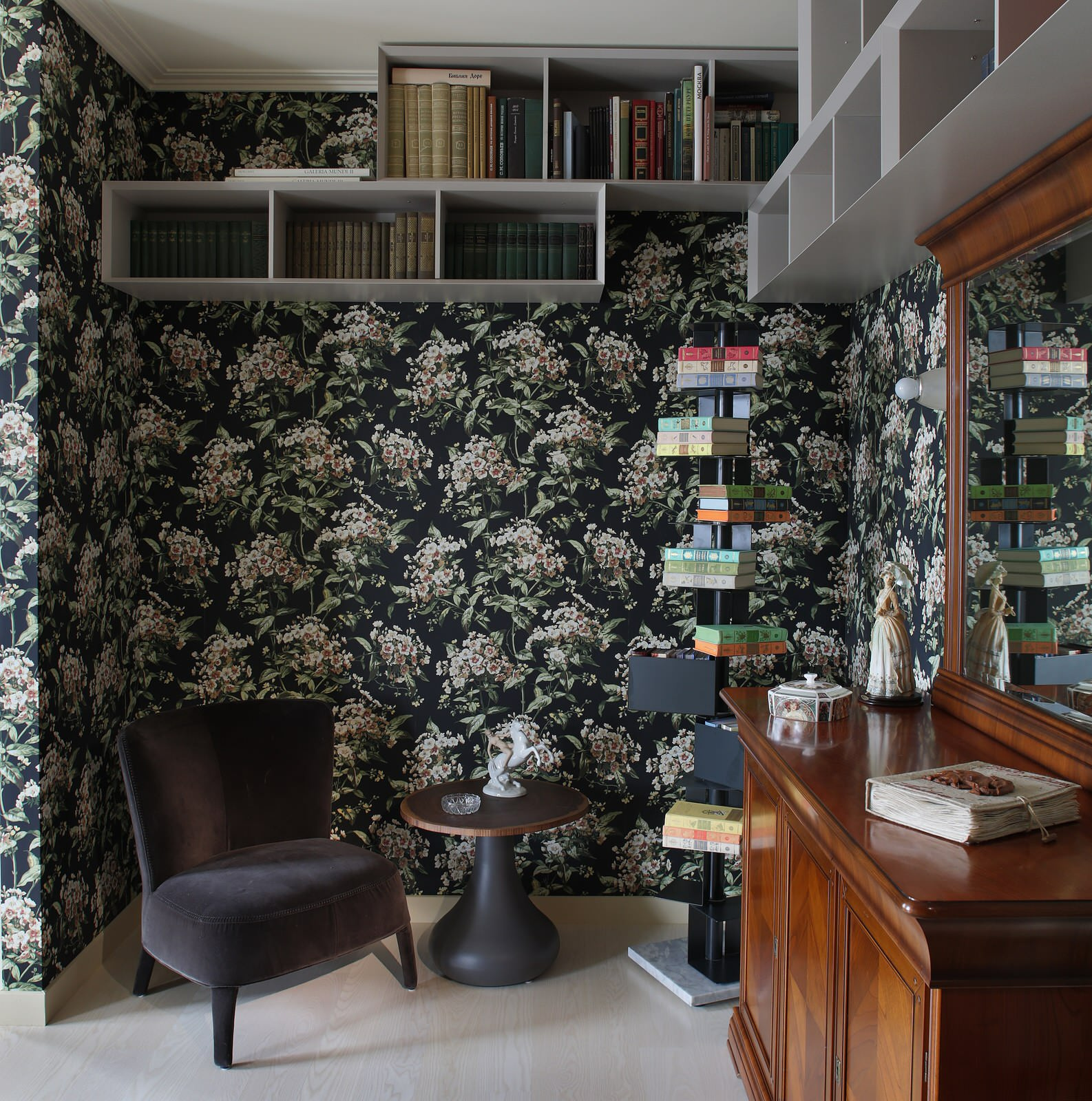 Просто фото: 27 идей, где хранить книги