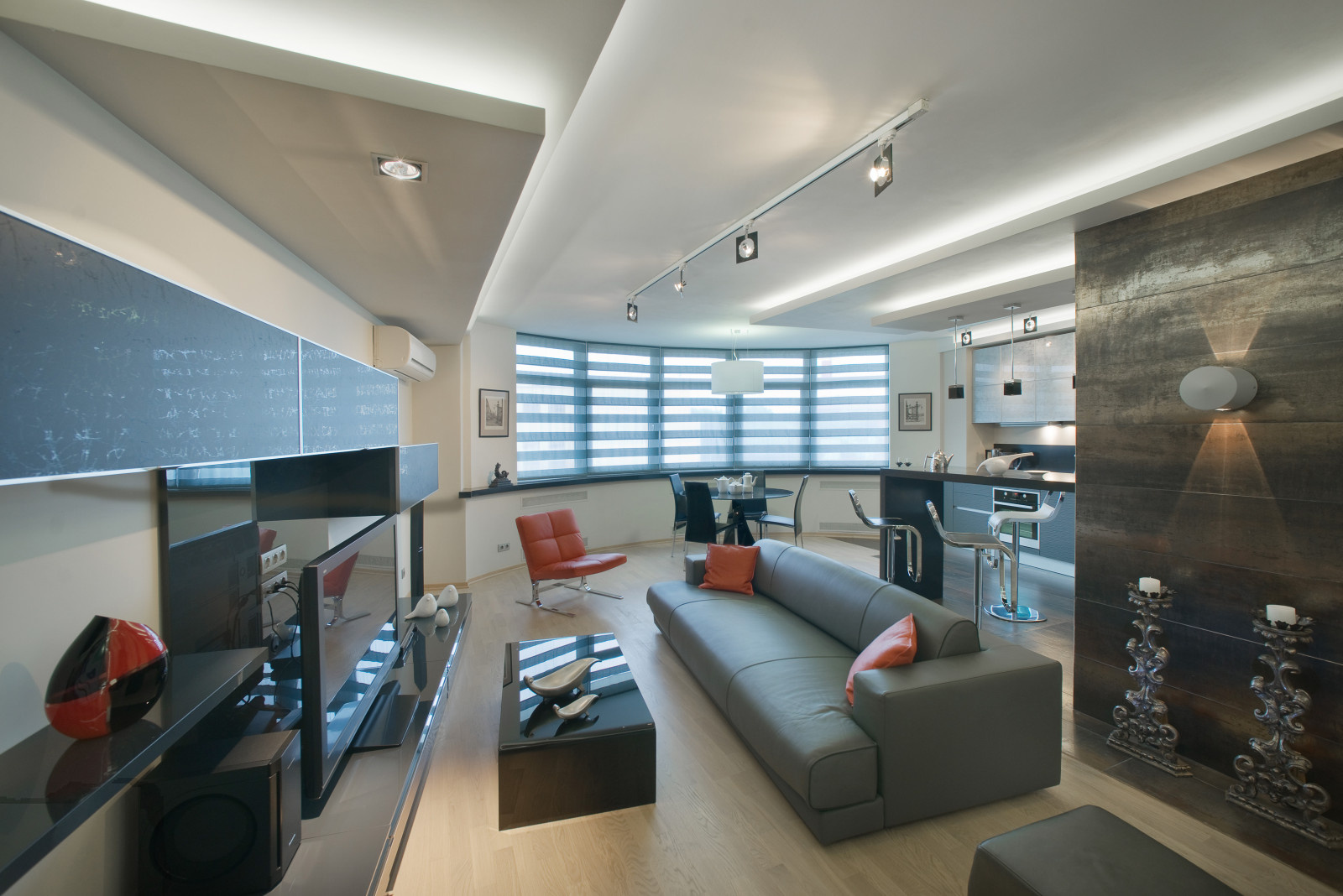 Фоновое изображение профиля Илья Макотинский