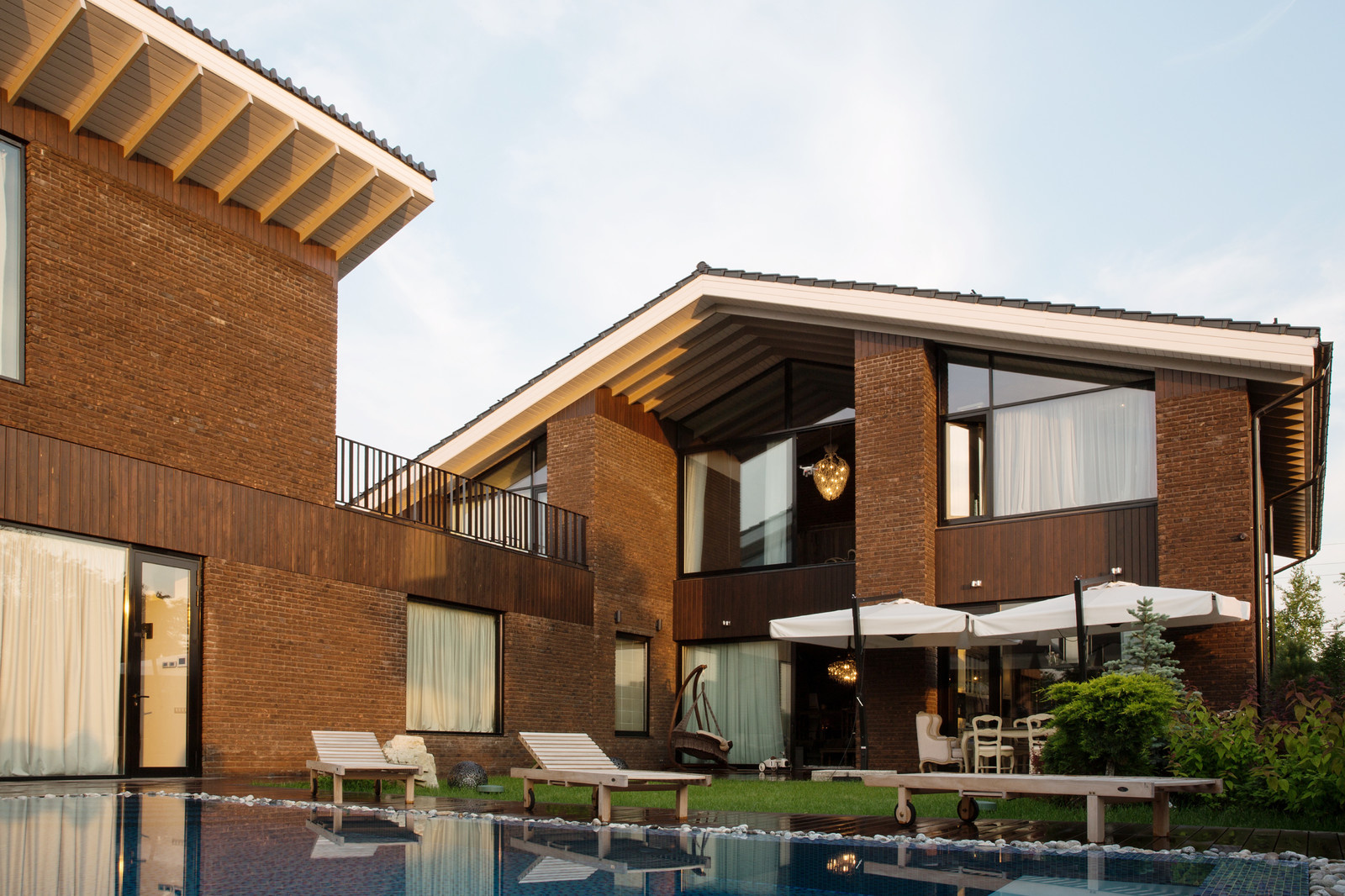 Фасады жилых домов