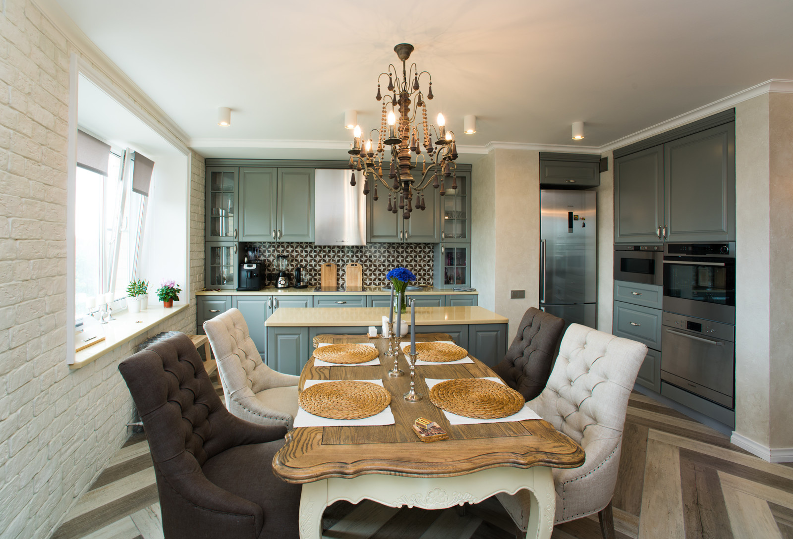 Винтажная квартира на Новочернушенском