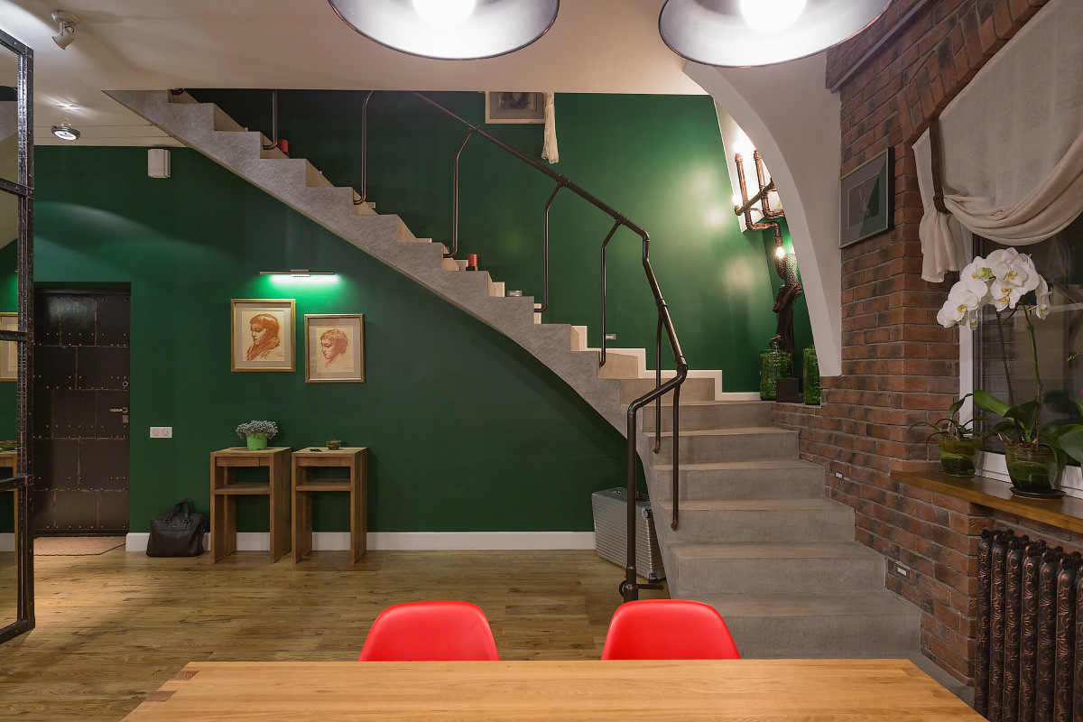 Замечательная двухуровневая квартира с фантастическим детским этажом