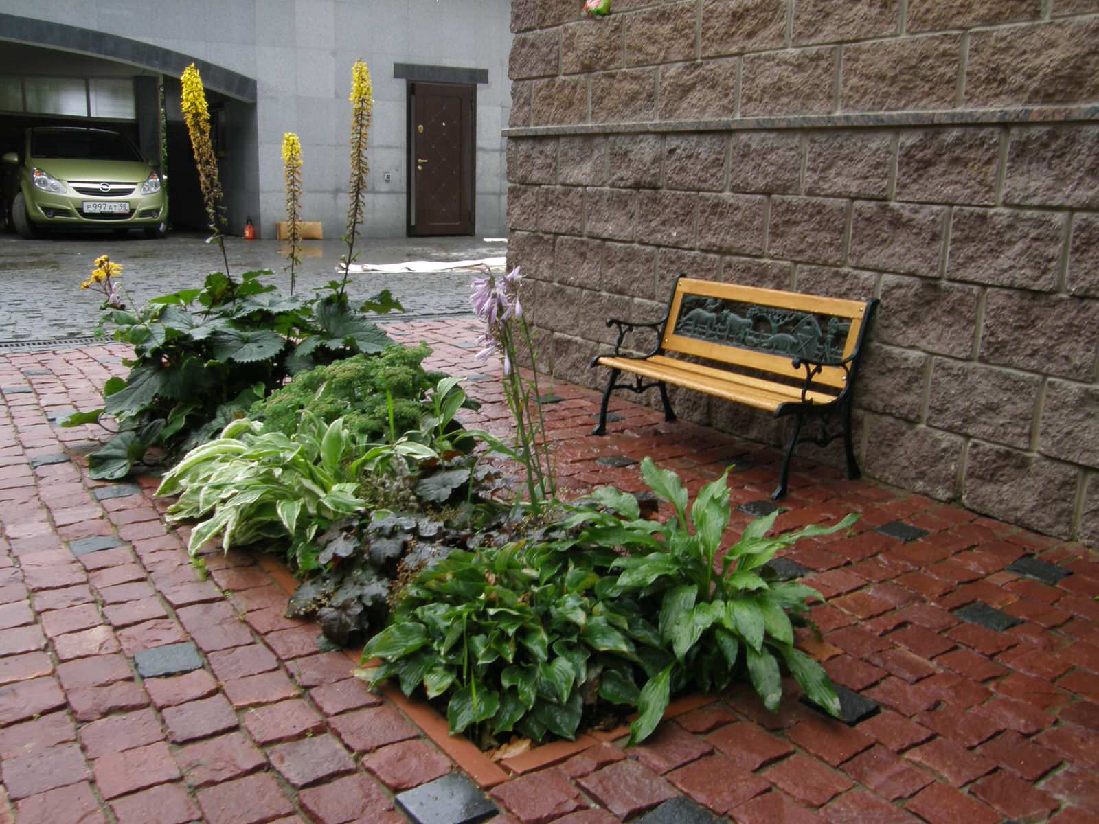 Мщение гранитной брусчаткой