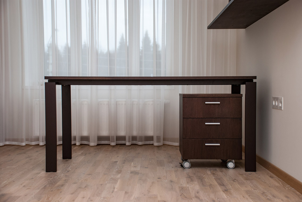 Обложка проекта: Стол тумба полка