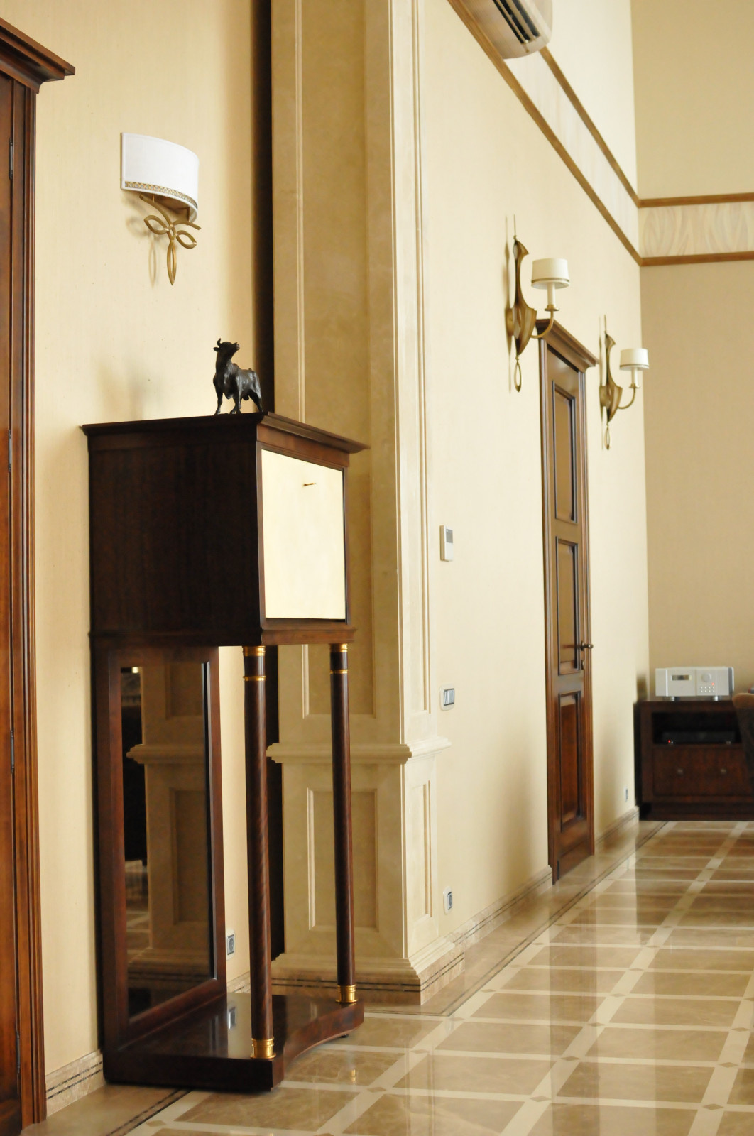 НОВАЯ КЛАССИКА В ИНТЕРЬЕРЕ