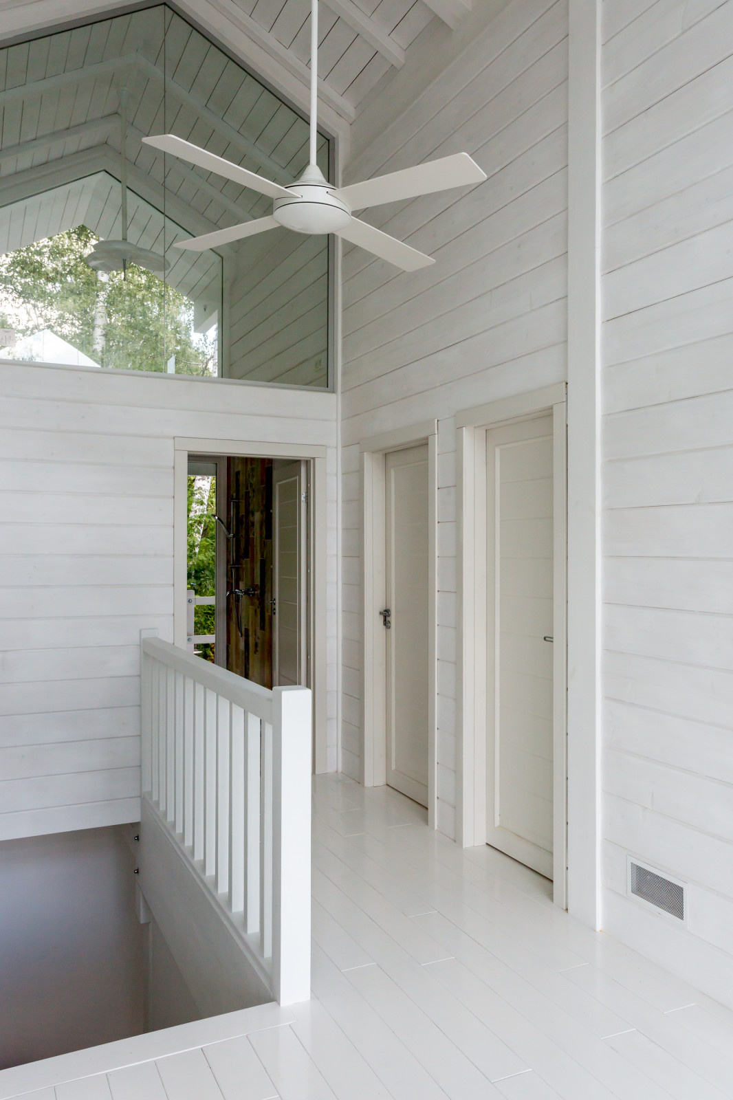 Дом из стекла