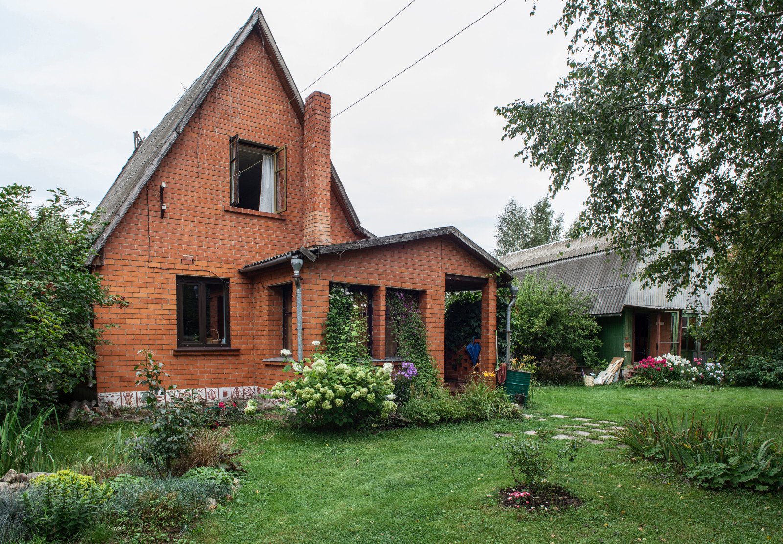 Летний домик в деревне с семейной историей.