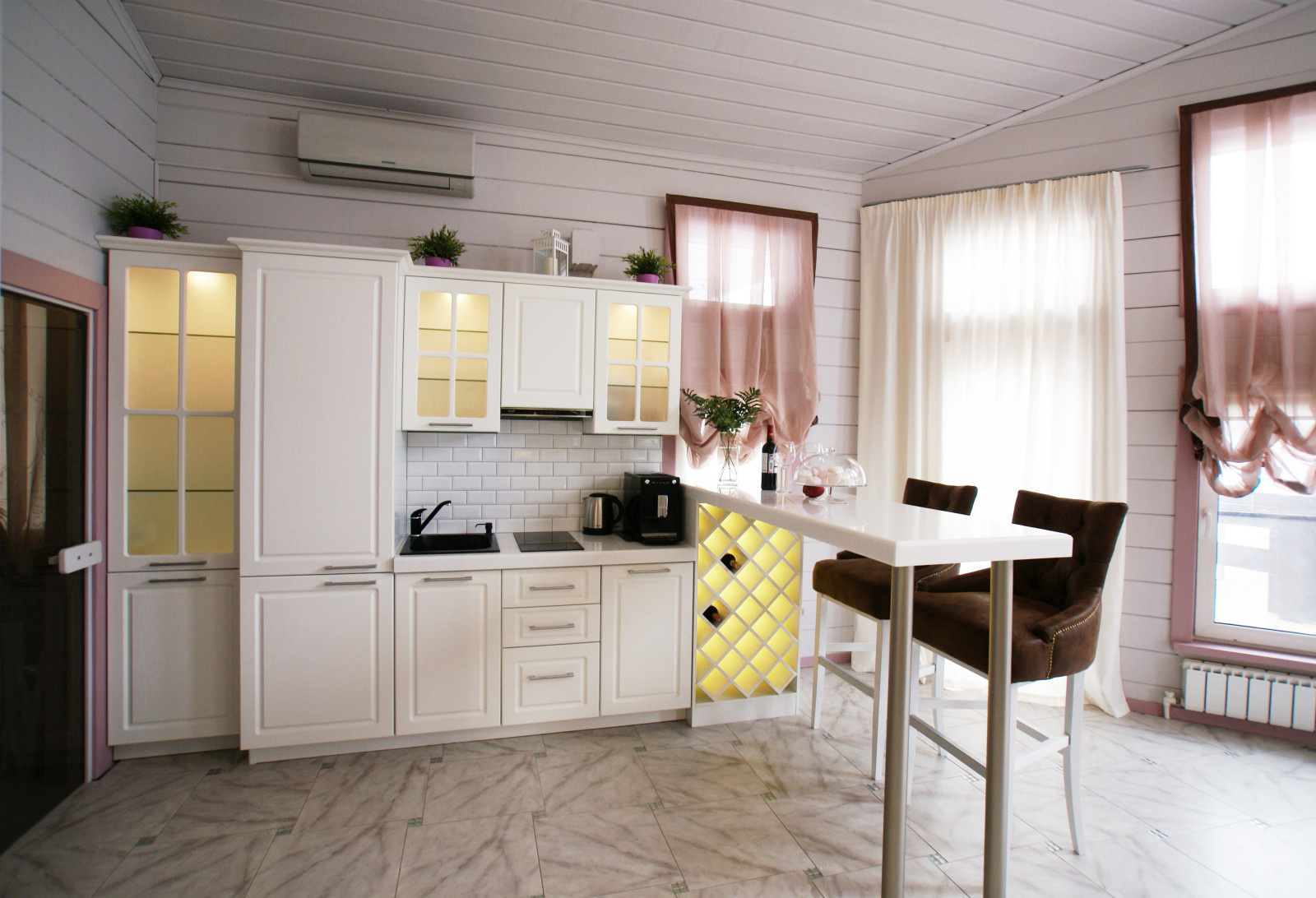 ГОСТЕВОЙ ДОМ. НОВАЯ РИГА. 70 КВ.М.