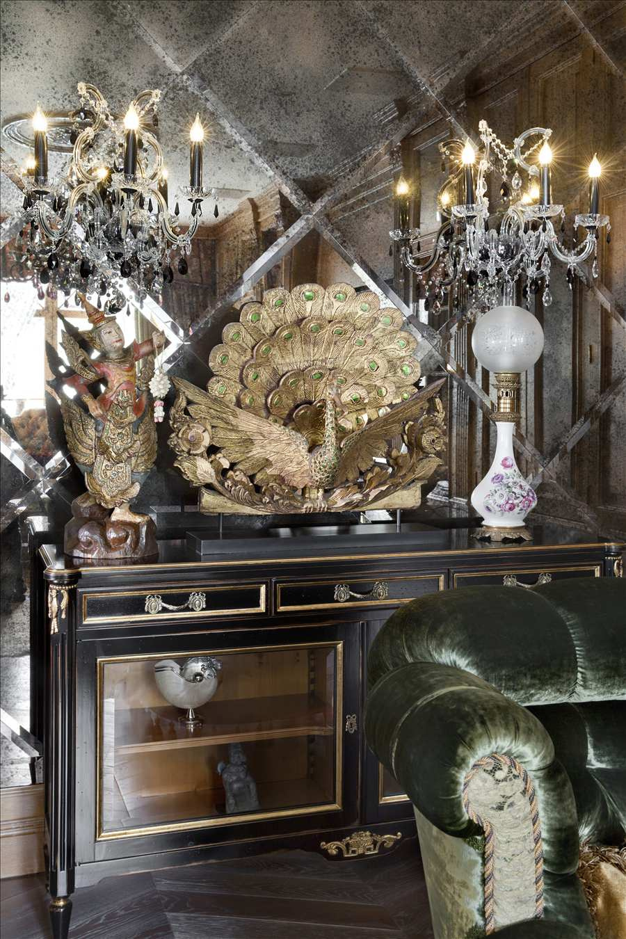 Слоны в интерьере.