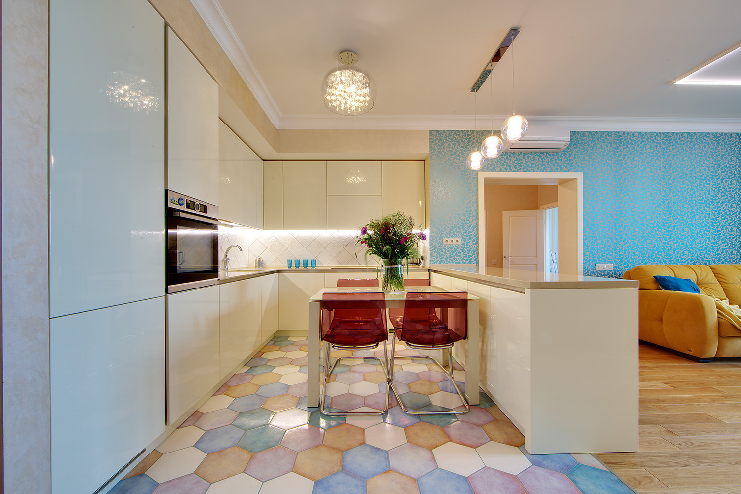 Карамельное настроение. Квартира для близняшек ... и их родителей.