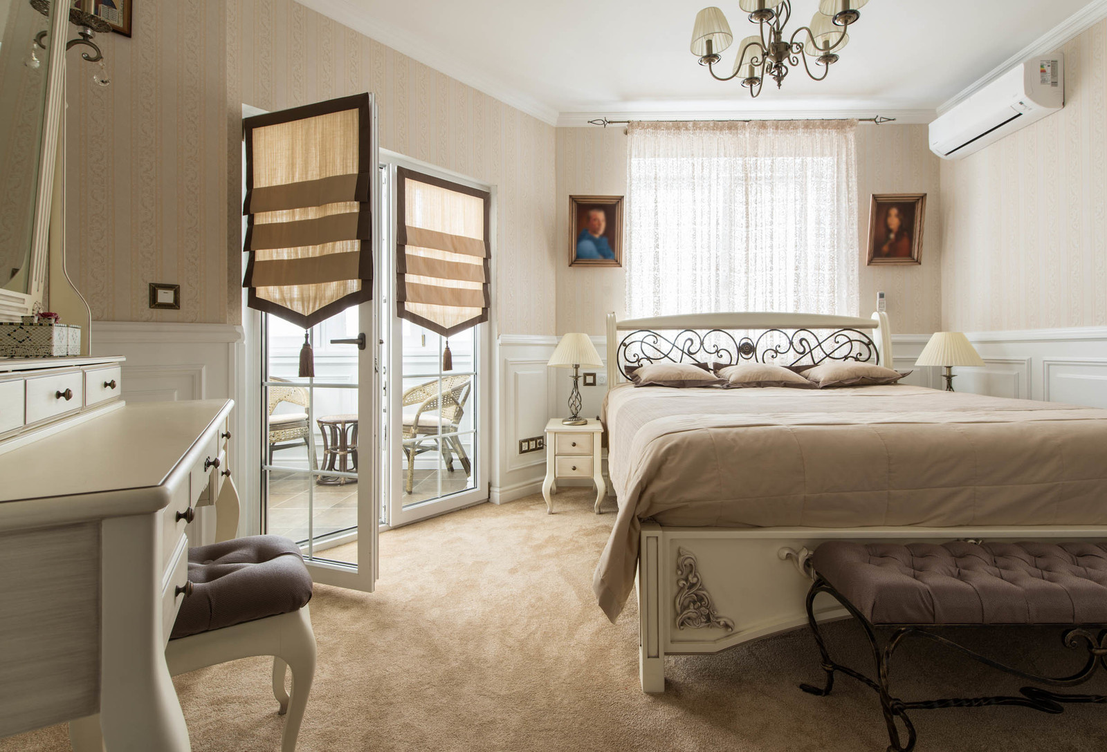 Как правильно: Выбрать шторы для балкона и лоджии