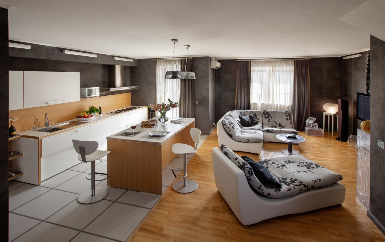 Черное и белое