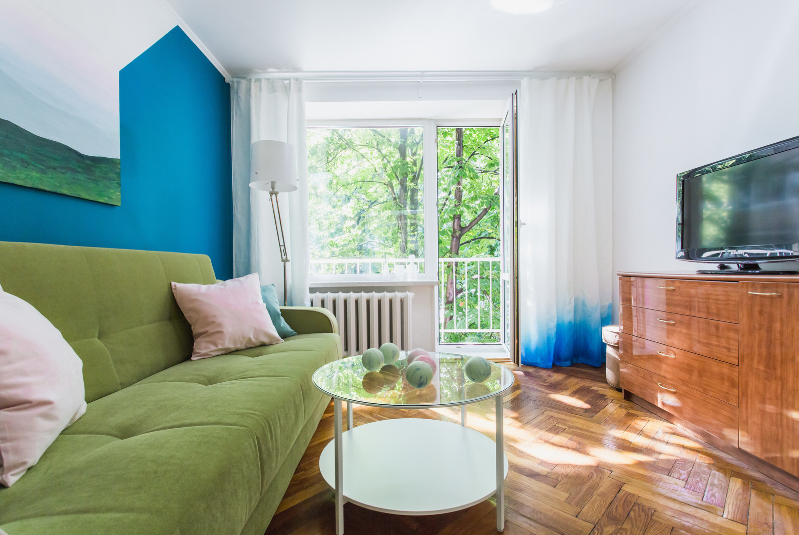 Houzz тур: «Крошка» в скандинавском стиле с ремонтом... за месяц