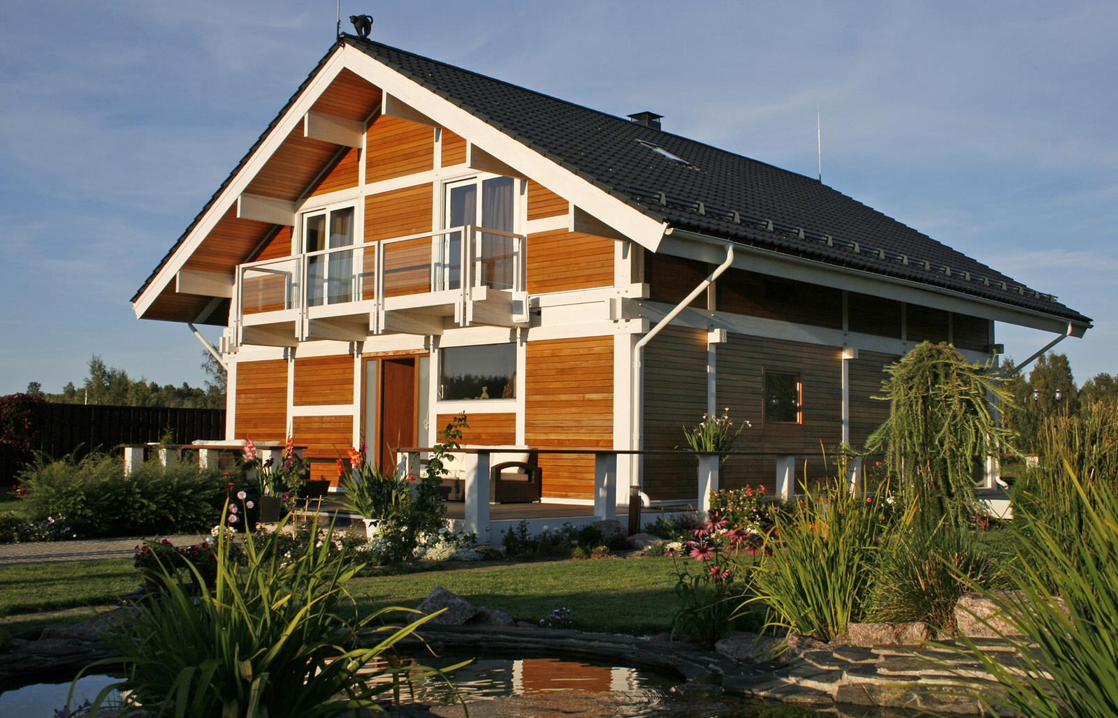 Glass/wooden frame house