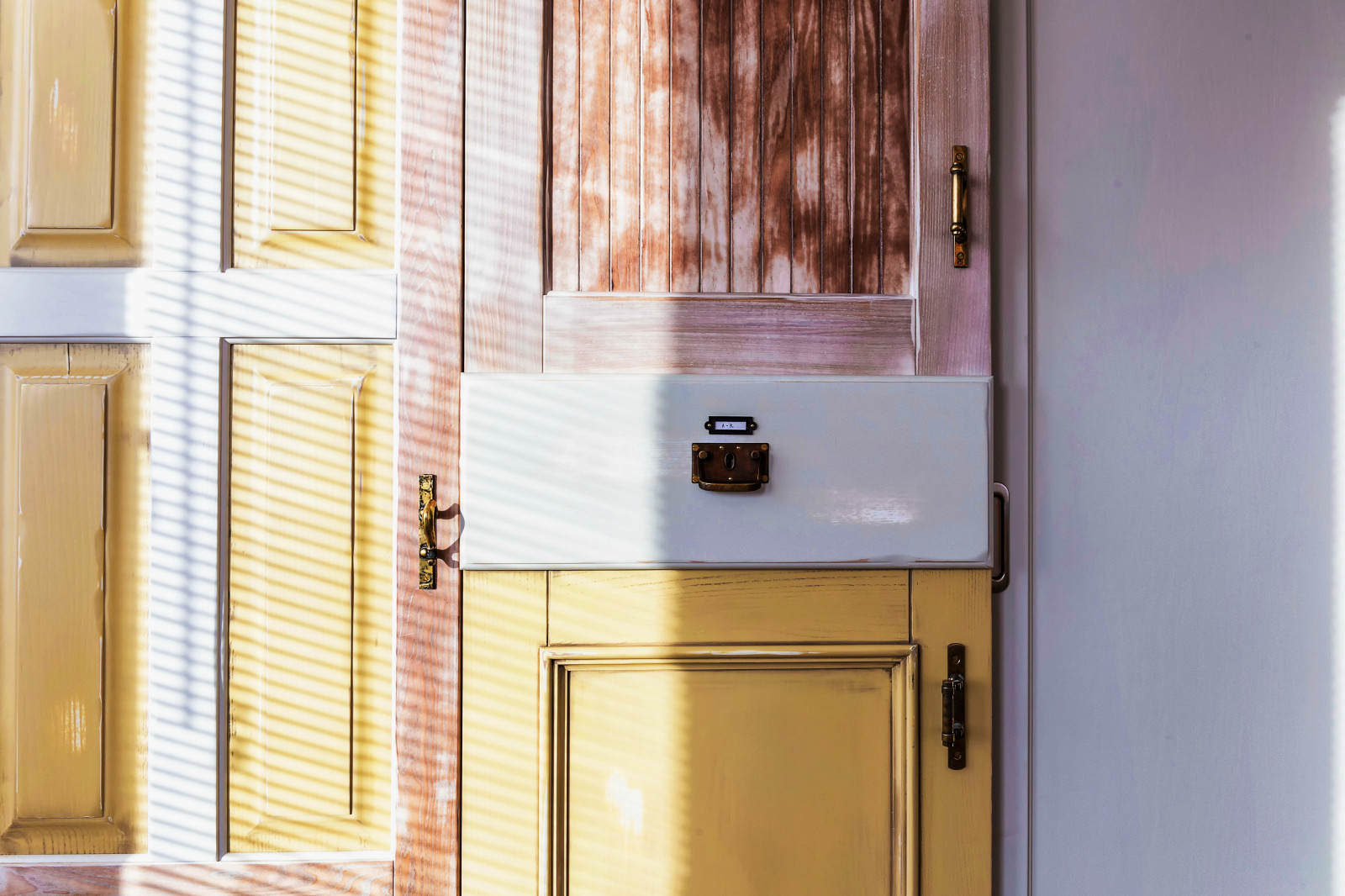 VILLAGE RUSTIC DOOR №4