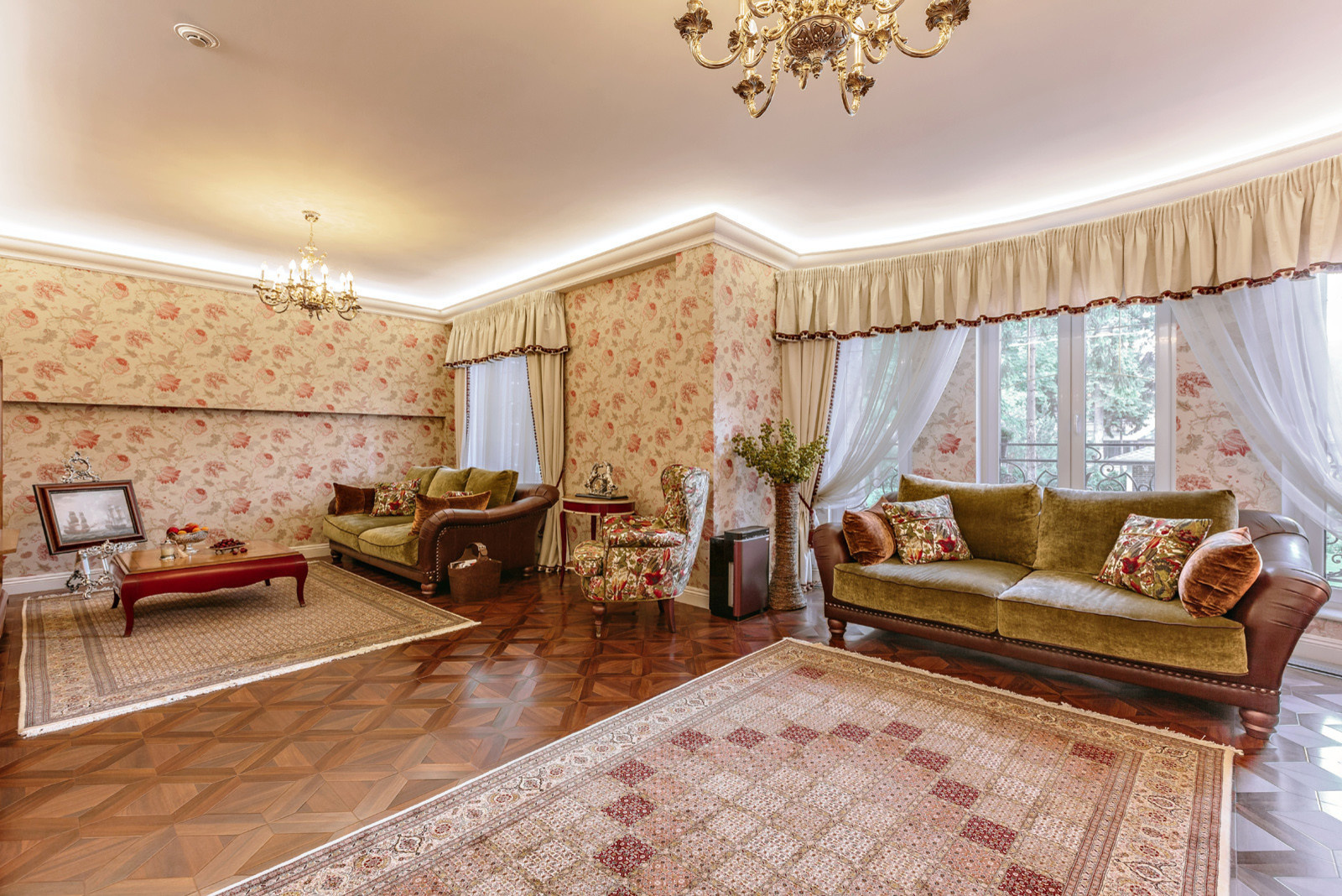 Английское чаепитие (Дом в поселке Зеленый мыс)