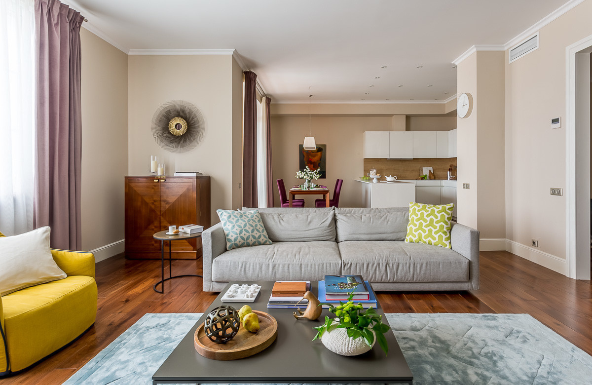 Houzz тур: Квартира в стиле фьюжн для семьи с ребенком