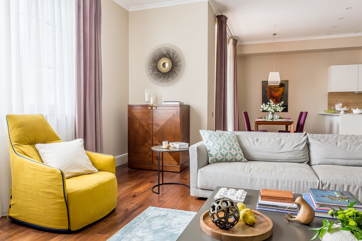 Houzz тур: Квартира в стиле фьюжн для семьи с ребенком