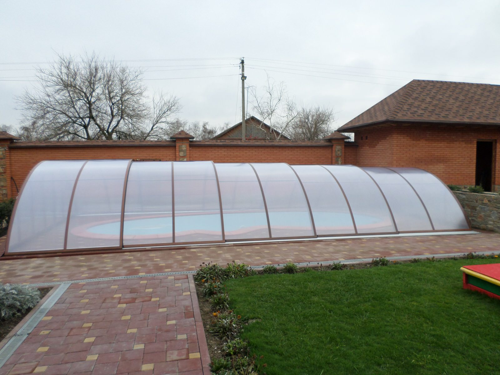 Павильоны для бассейнов