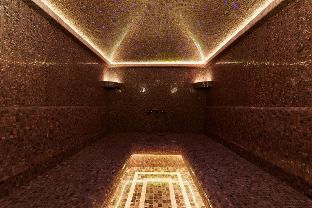 Звёздное небо в хамаме