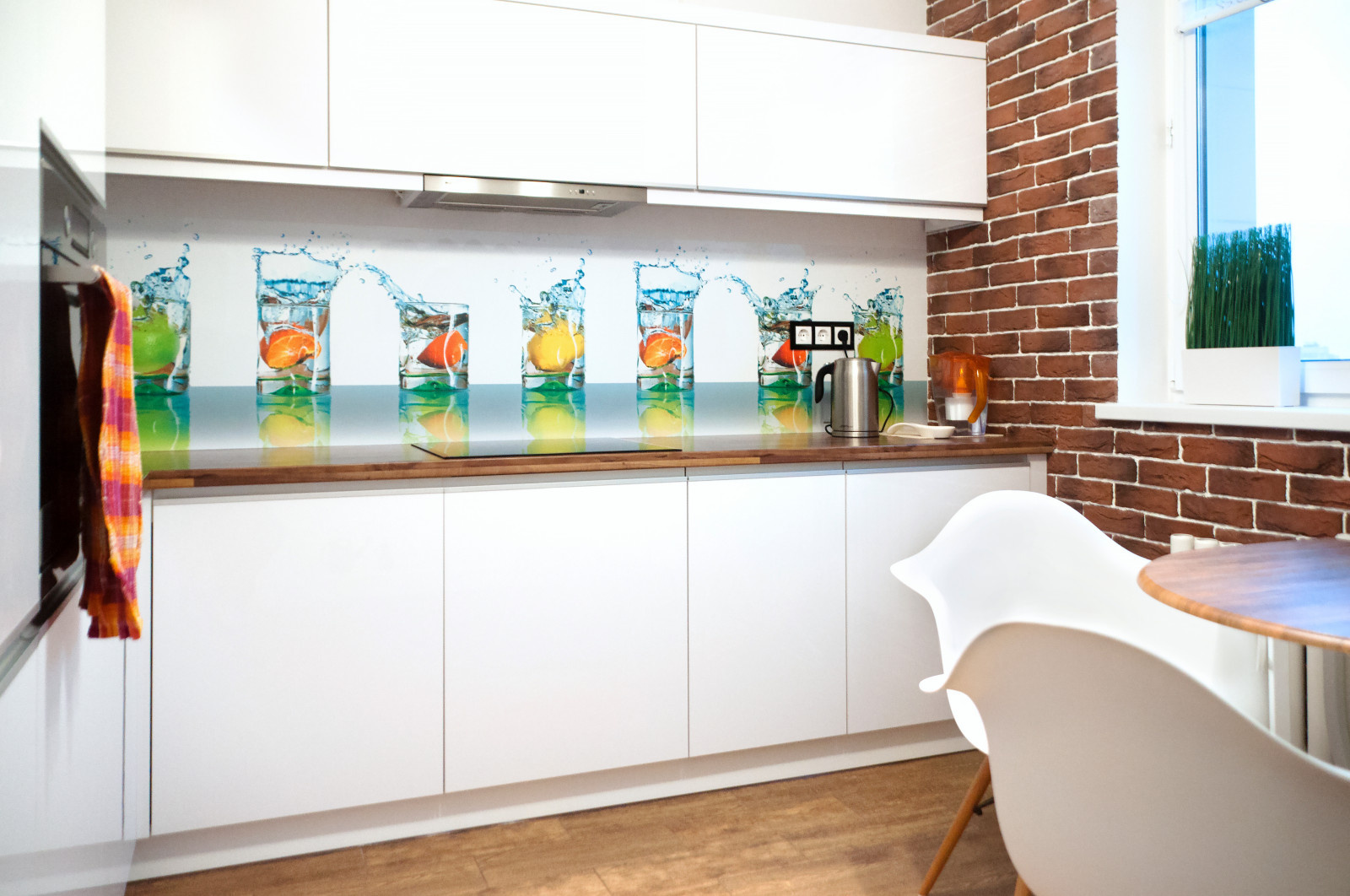 Кухня с фасадами из пластика