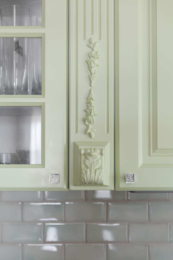 Маленькая кухня с островом