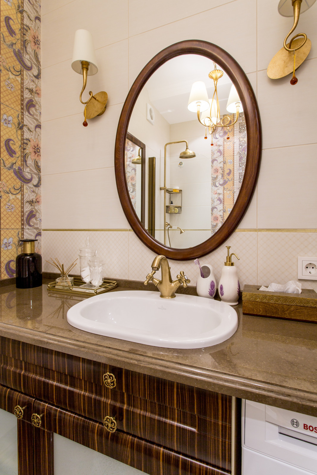 Houzz тур: Как из однокомнатной квартиры сделать яркую двушку