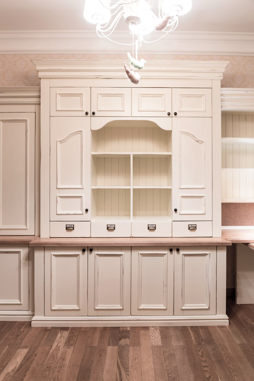 Classic Bookcase №22