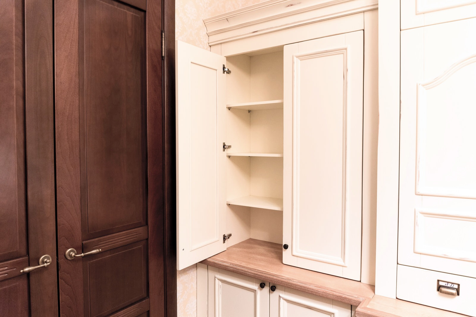 Classic Bookcase №22