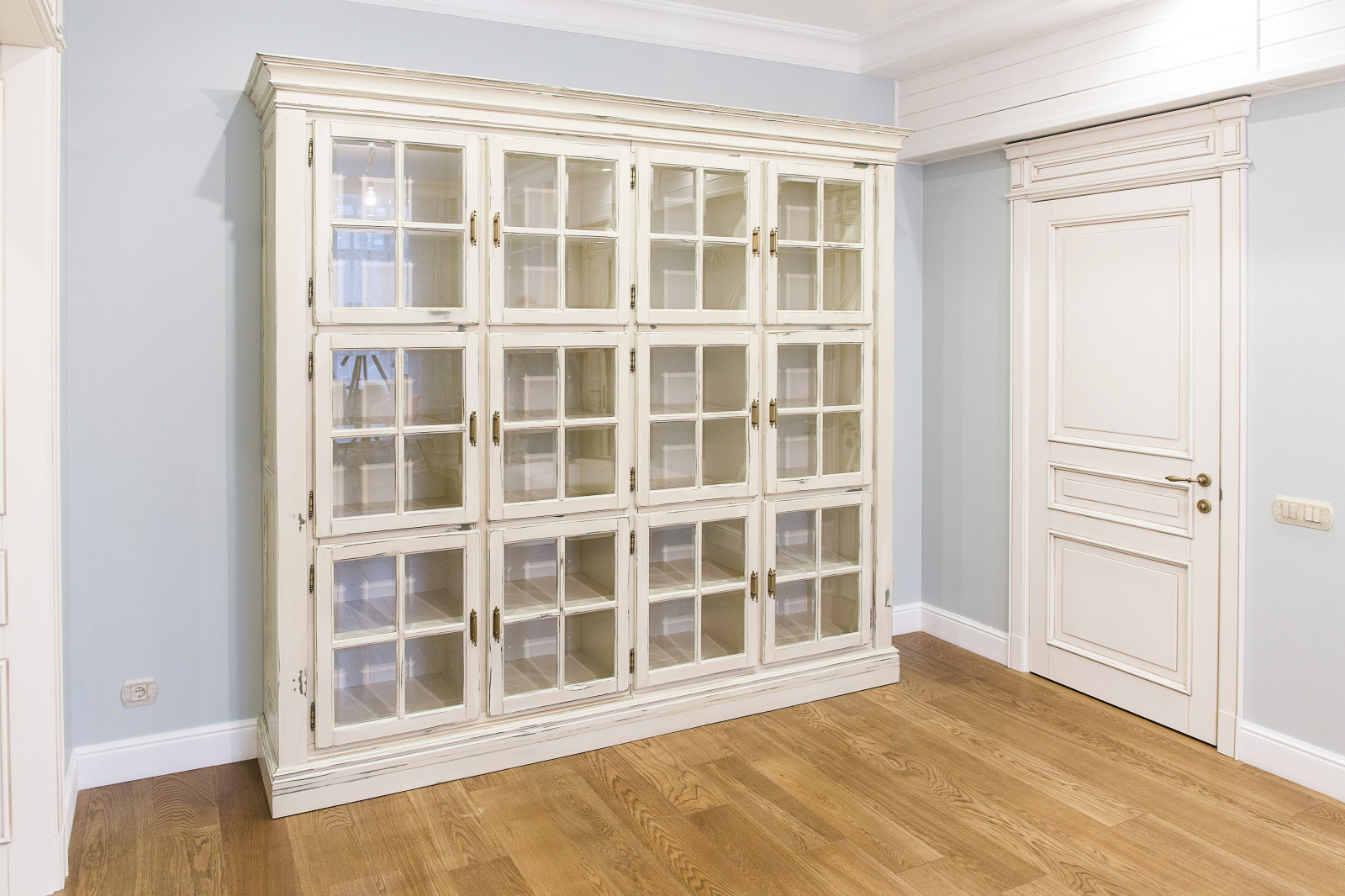 Classic BOOKCASE №35