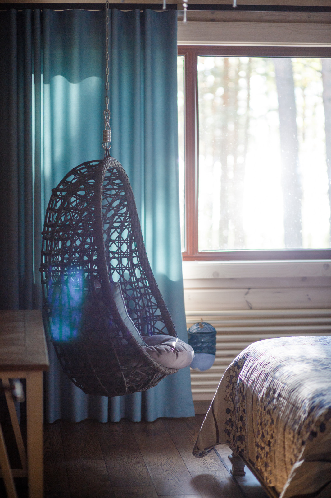 На окраине........