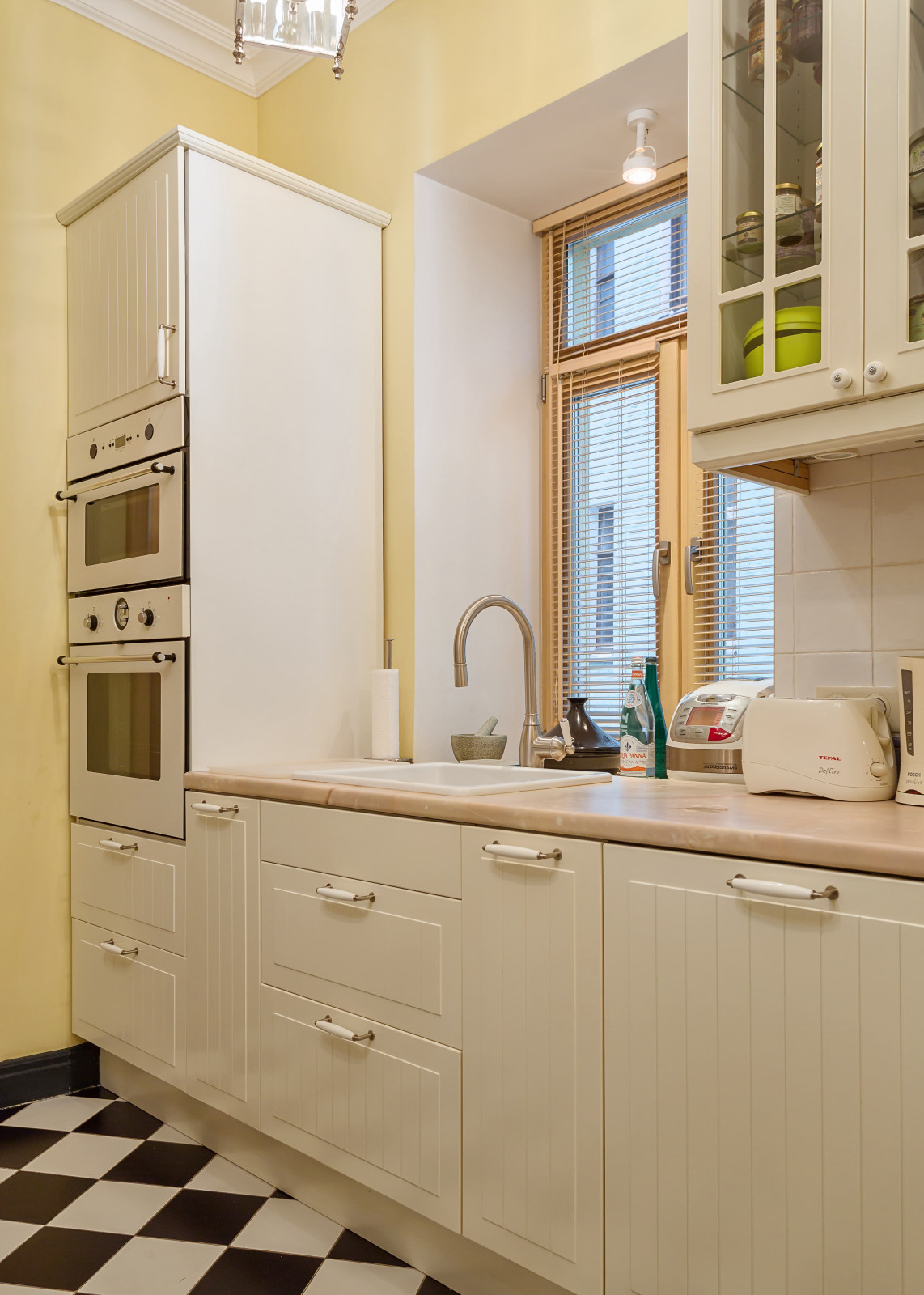 Элегантная квартира в старом переулке