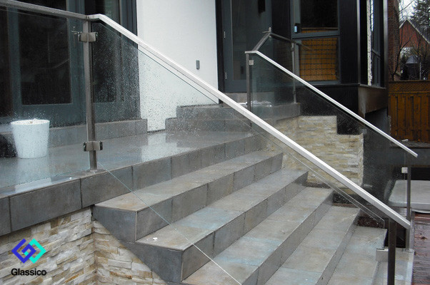 Компания Глассико