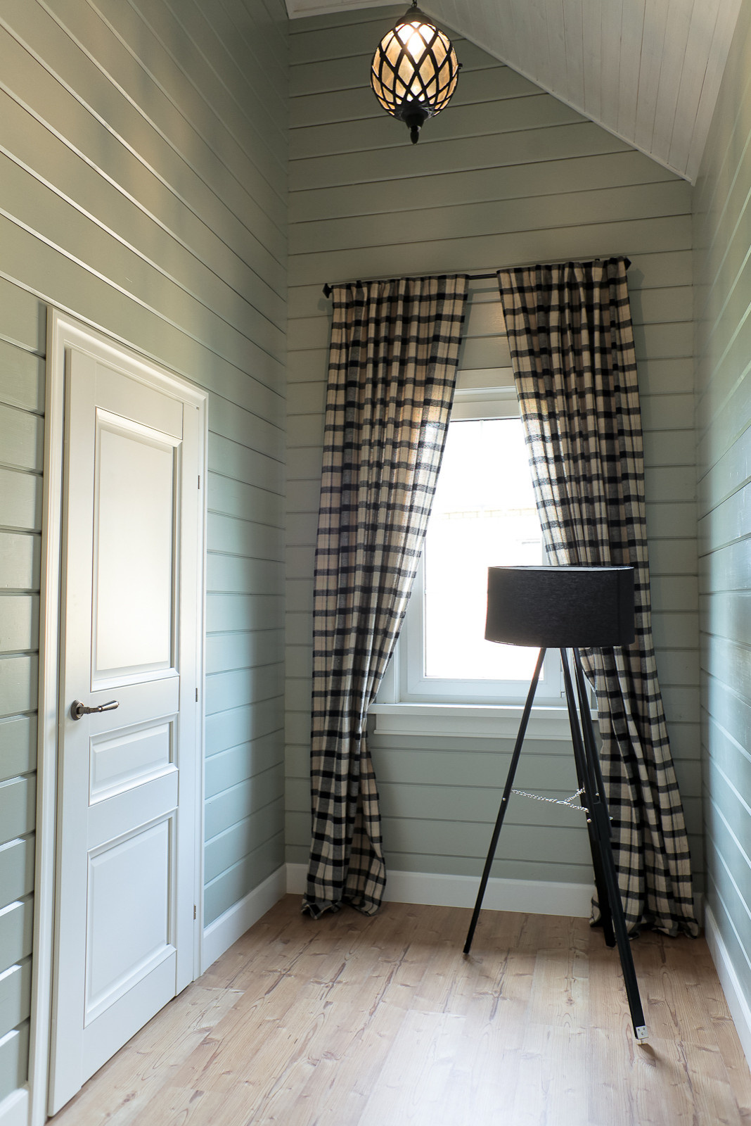 Деревянный гостевой дом в скандинавском стиле